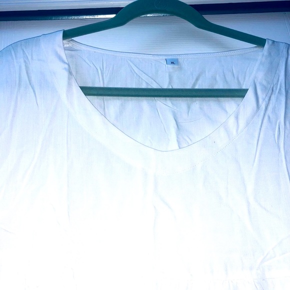 NWT White summer short v-neck Dress, XLG or beach cover! - Picture 2 of 5